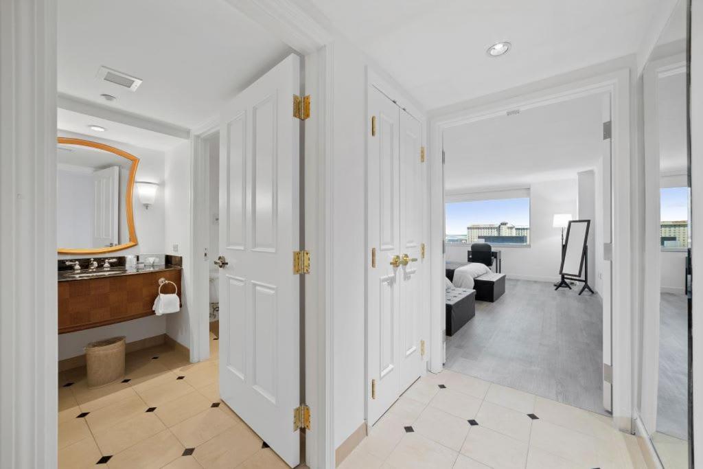 Astonishing Ocean Front Condo Cozysuites At Showboat Ατλάντικ Σίτι Εξωτερικό φωτογραφία